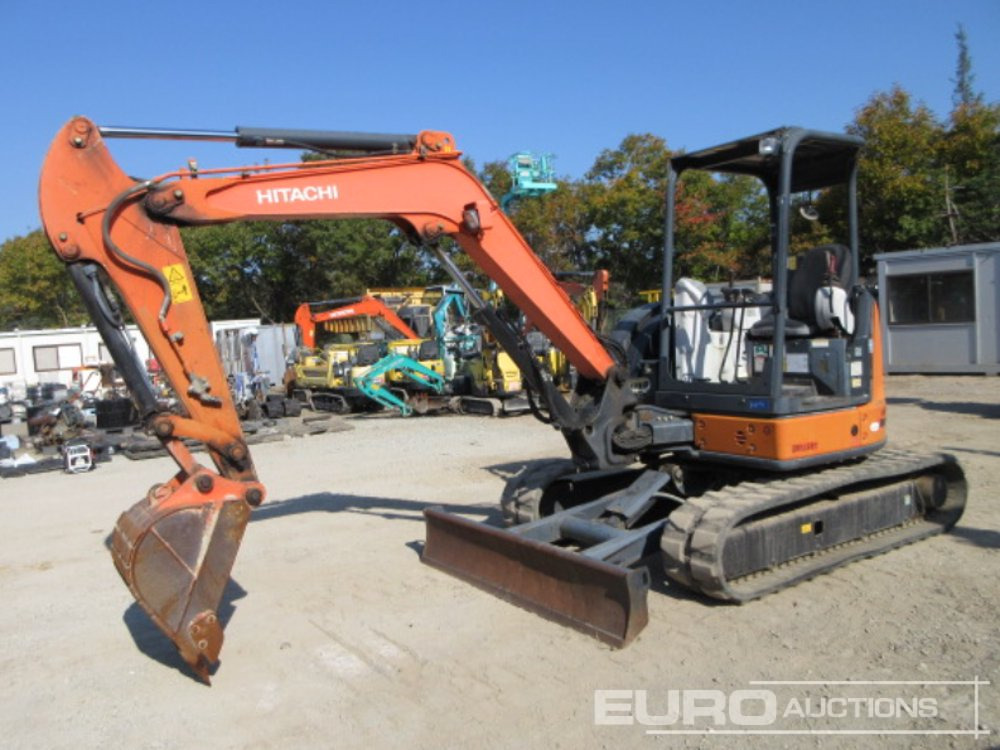 2013 Hitachi ZX40U-5A Rubber Tracks, Blade, Offset, Piped, Bucket - حفارة مُصَّغرة: صورة 3 2013 Hitachi ZX40U-5A Rubber Tracks, Blade, Offset, Piped, Bucket - حفارة مُصَّغرة: صورة 3