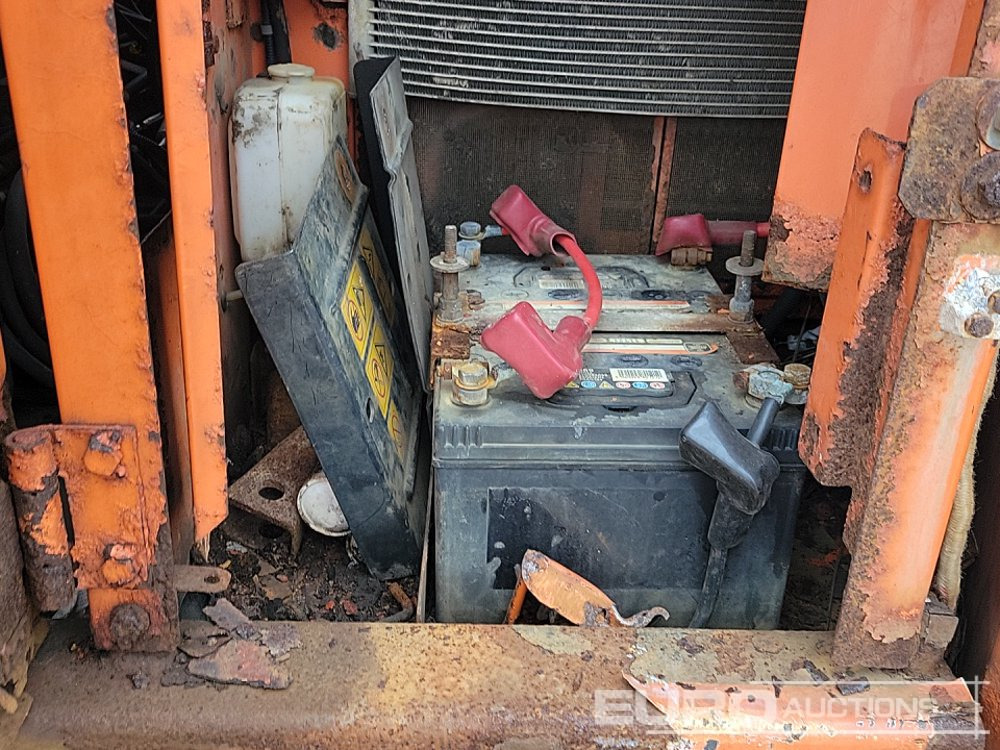 حفارة مُصَّغرة 2013 Hitachi ZX70LC-3: صورة 31