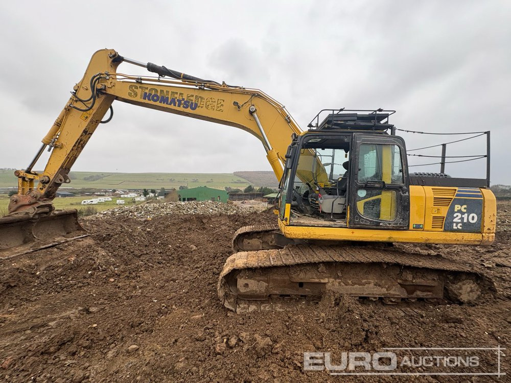 2013 Komatsu PC210LC-8 - حفار زحاف: صورة 1 2013 Komatsu PC210LC-8 - حفار زحاف: صورة 1