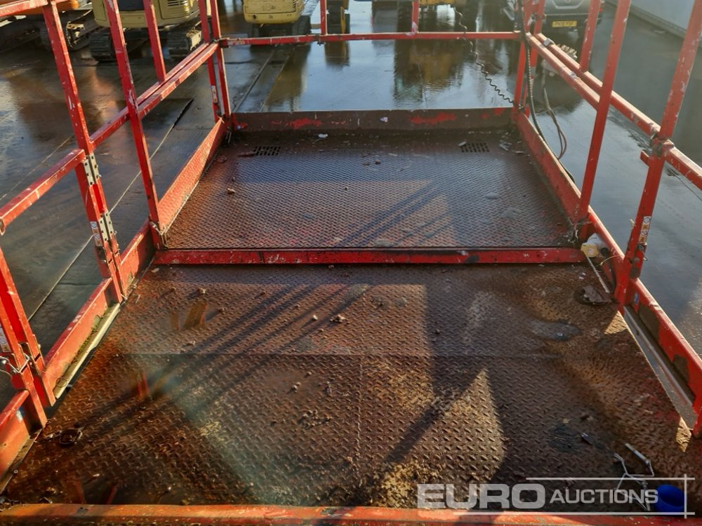 رافعة هيدروليكية مقصية 2013 SkyJack SJ9250: صورة 36 رافعة هيدروليكية مقصية 2013 SkyJack SJ9250: صورة 36