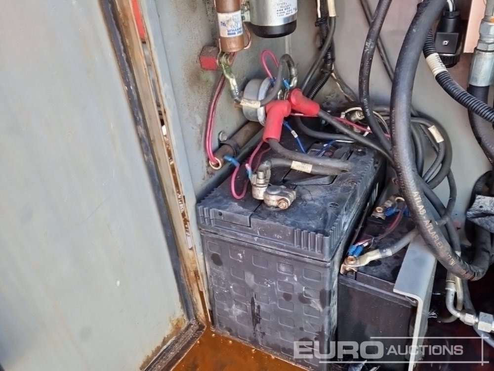 رافعة هيدروليكية مقصية 2013 SkyJack SJ9250: صورة 24 رافعة هيدروليكية مقصية 2013 SkyJack SJ9250: صورة 24