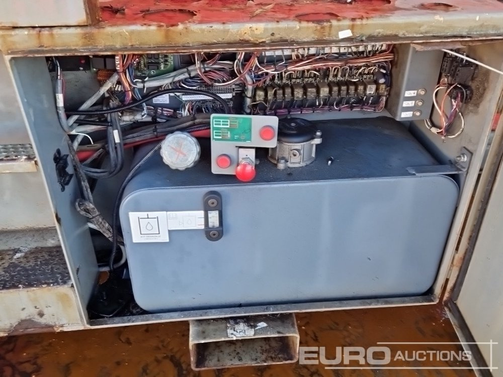 رافعة هيدروليكية مقصية 2013 SkyJack SJ9250: صورة 27 رافعة هيدروليكية مقصية 2013 SkyJack SJ9250: صورة 27