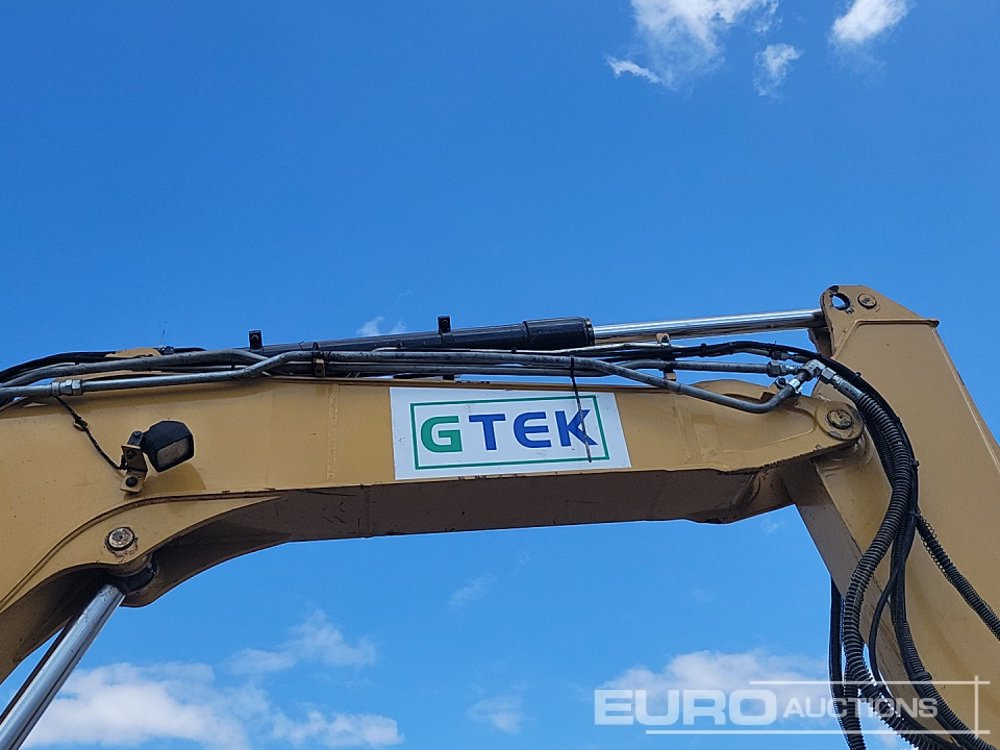 حفارة مُصَّغرة 2014 CAT 308E2CR: صورة 28