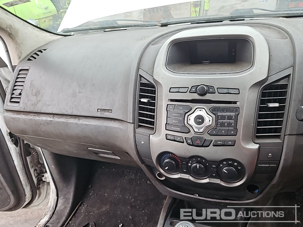 شاحنة البيك أب 2014 Ford Ranger: صورة 30