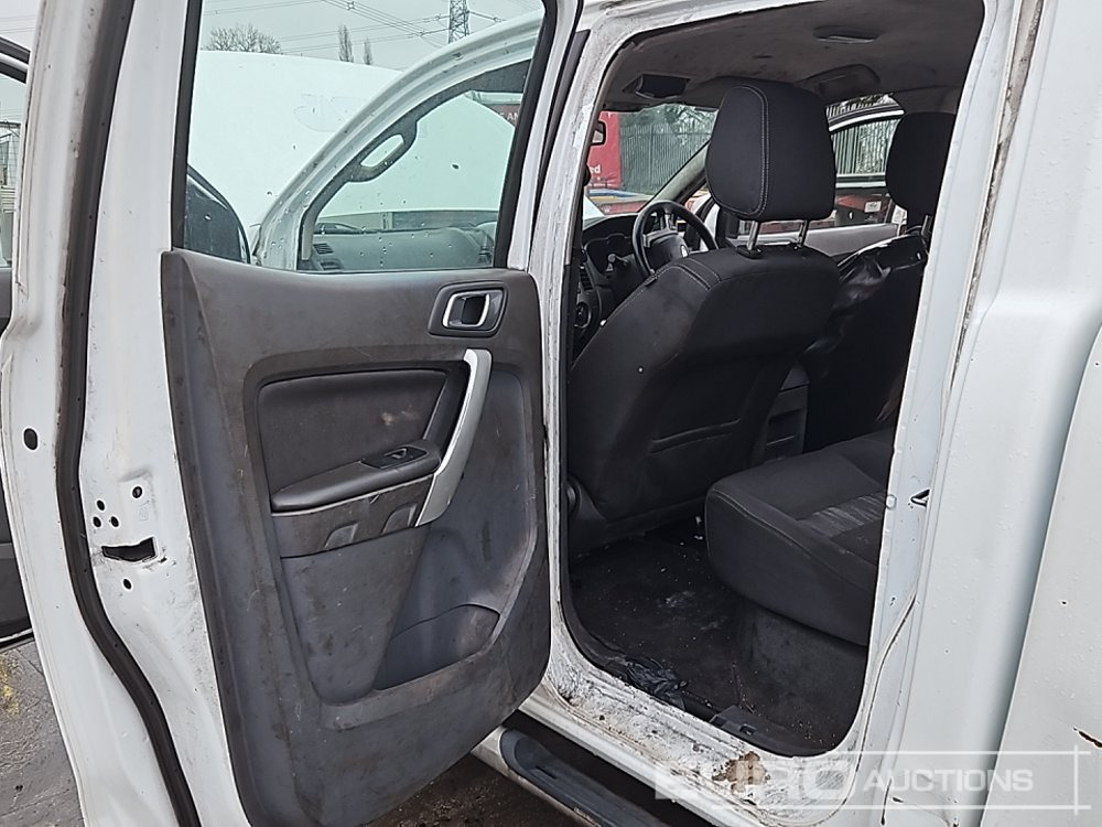 شاحنة البيك أب 2014 Ford Ranger: صورة 23