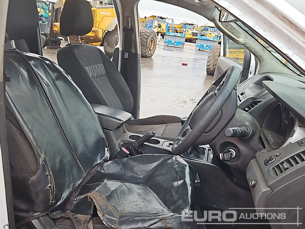 شاحنة البيك أب 2014 Ford Ranger: صورة 28