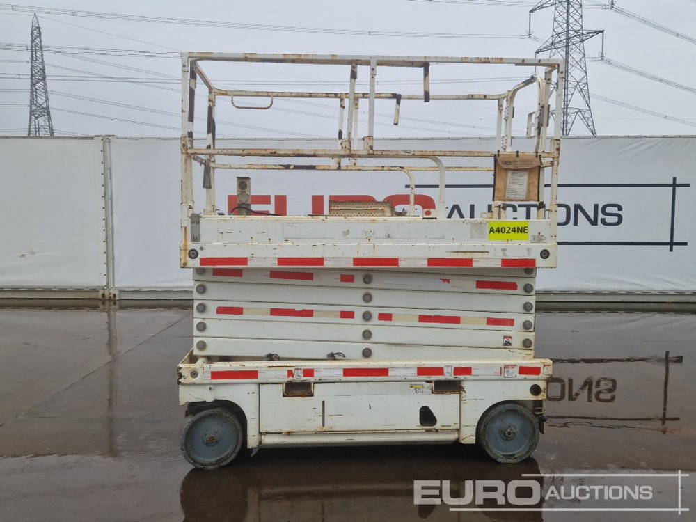 2014 Haulotte Compact 14 - معدات الوصول: صورة 2 2014 Haulotte Compact 14 - معدات الوصول: صورة 2