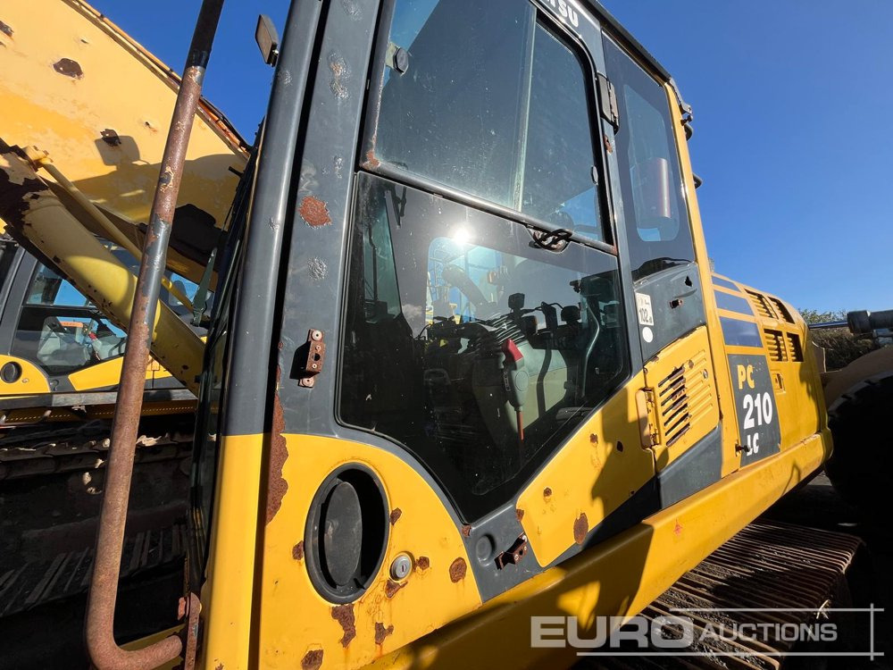 2014 Komatsu PC210LC-10 - حفار زحاف: صورة 3 2014 Komatsu PC210LC-10 - حفار زحاف: صورة 3