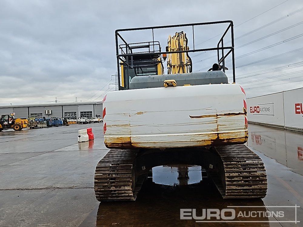 2014 Komatsu PC210LC-8 - حفار زحاف: صورة 4 2014 Komatsu PC210LC-8 - حفار زحاف: صورة 4