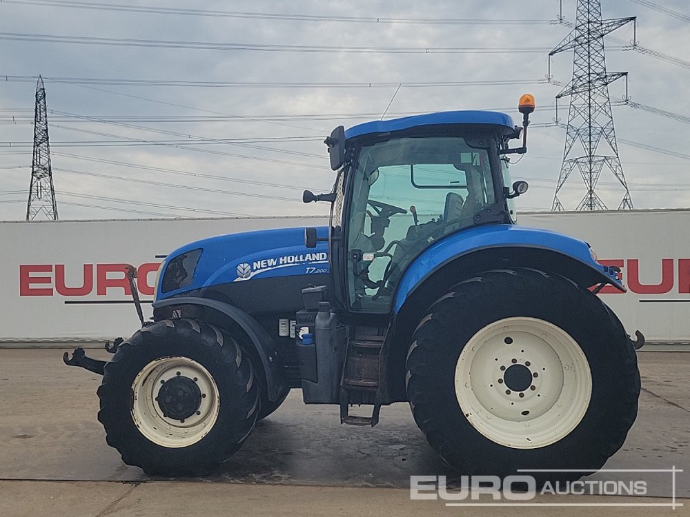 2014 New Holland T7.200 - جرار: صورة 2 2014 New Holland T7.200 - جرار: صورة 2