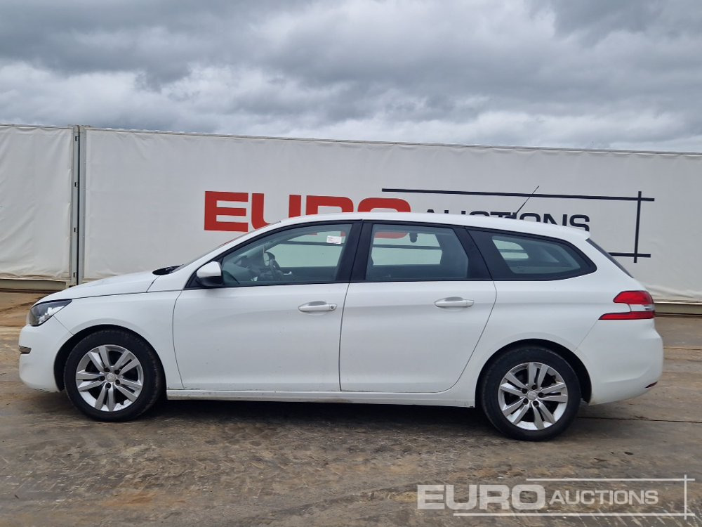 2014 Peugeot 308 - سيارة: صورة 2 2014 Peugeot 308 - سيارة: صورة 2