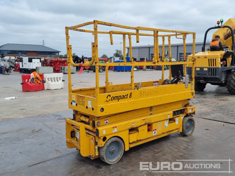 2015 Haulotte Compact 8 - معدات الوصول: صورة 5 2015 Haulotte Compact 8 - معدات الوصول: صورة 5