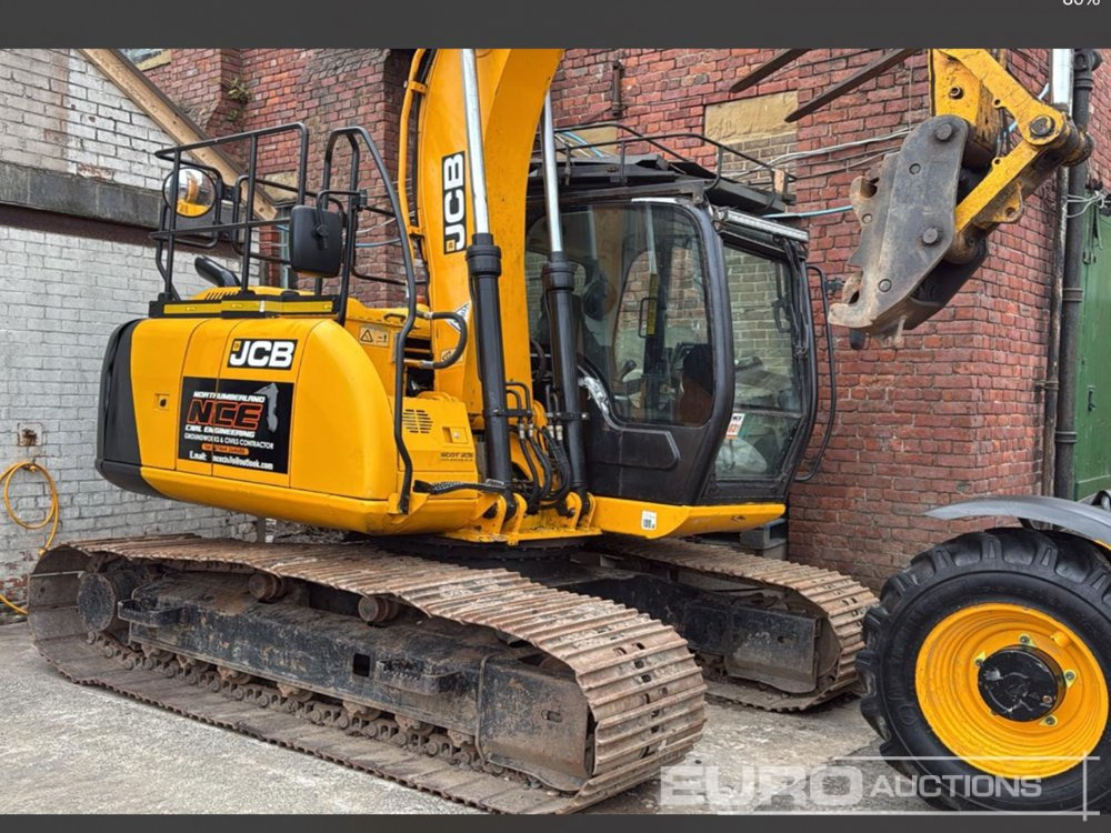 2015 JCB JS130LC - حفار زحاف: صورة 1 2015 JCB JS130LC - حفار زحاف: صورة 1