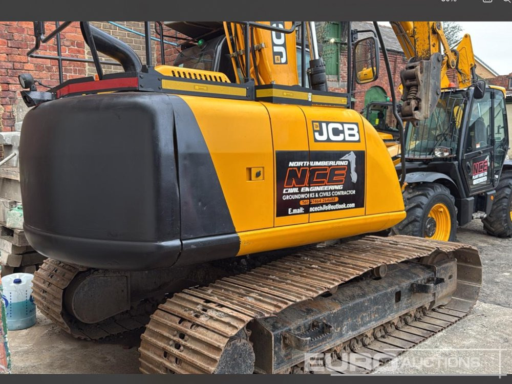 2015 JCB JS130LC - حفار زحاف: صورة 2 2015 JCB JS130LC - حفار زحاف: صورة 2