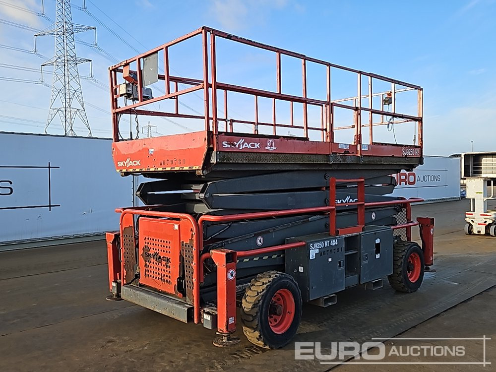 2015 SkyJack SJ9250 - معدات الوصول: صورة 1 2015 SkyJack SJ9250 - معدات الوصول: صورة 1