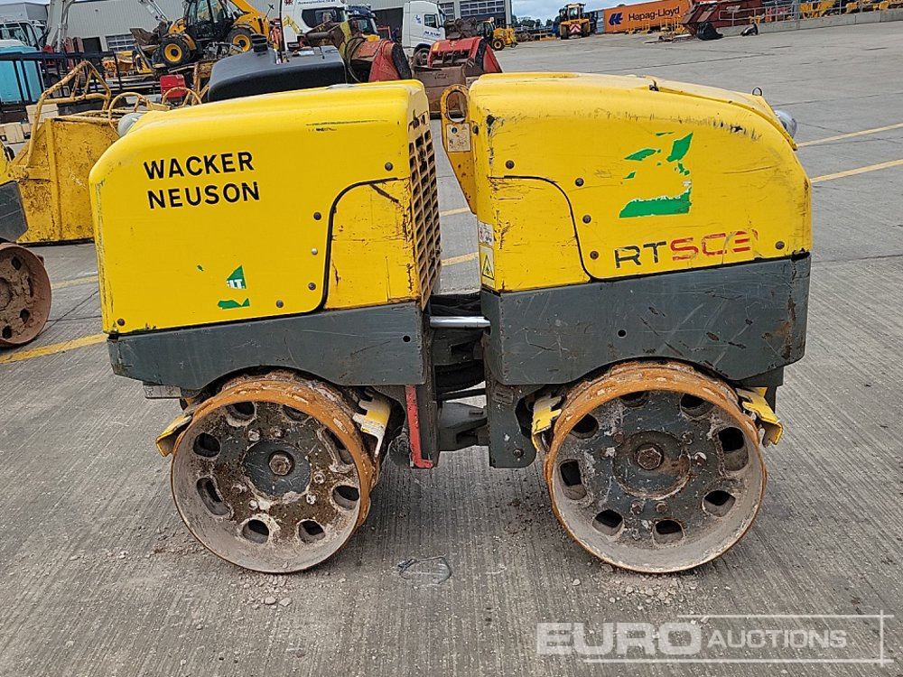 2015 Wacker Neuson Radio Controlled Double Drum Vibrating Padfoot Trench Roller - آلة أسفلت: صورة 2 2015 Wacker Neuson Radio Controlled Double Drum Vibrating Padfoot Trench Roller - آلة أسفلت: صورة 2