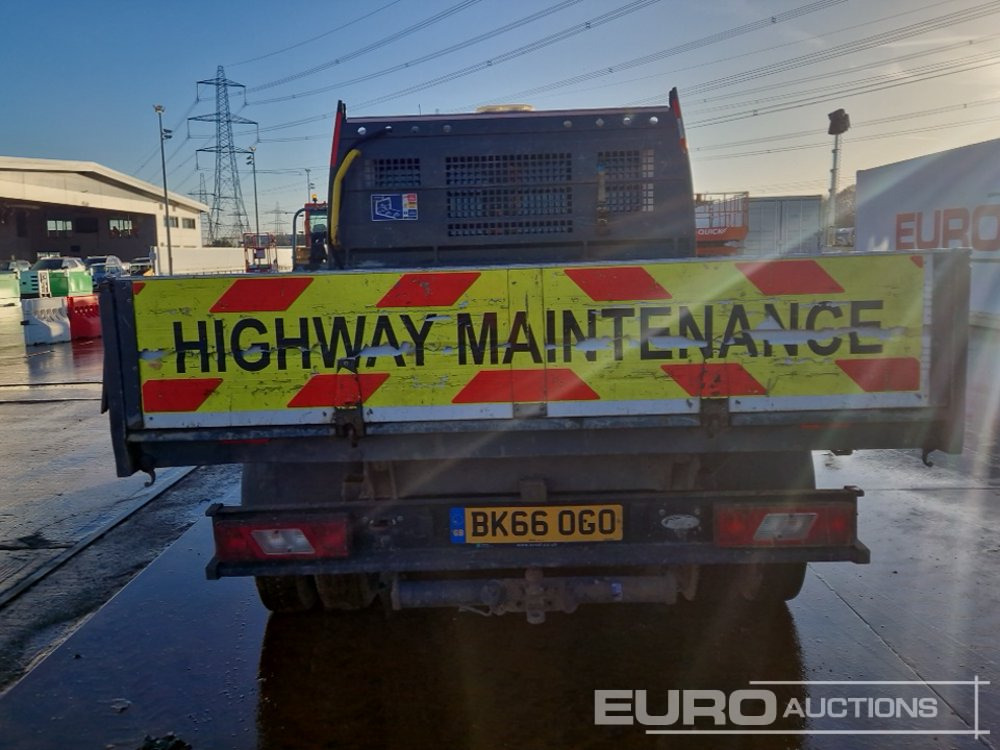 2016 Ford Transit 350 - قلاب صغير: صورة 4 2016 Ford Transit 350 - قلاب صغير: صورة 4