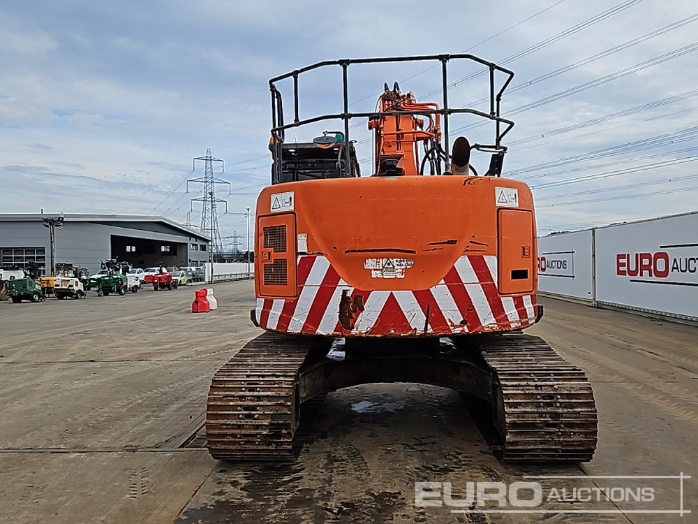 2016 Hitachi ZX225USLC-5B - حفار زحاف: صورة 4 2016 Hitachi ZX225USLC-5B - حفار زحاف: صورة 4