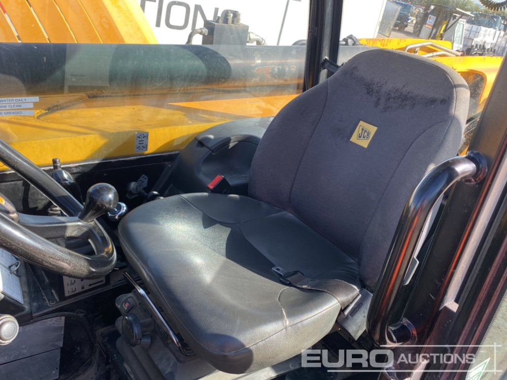 رافعة تلسكوبية 2016 JCB 540-170: صورة 30