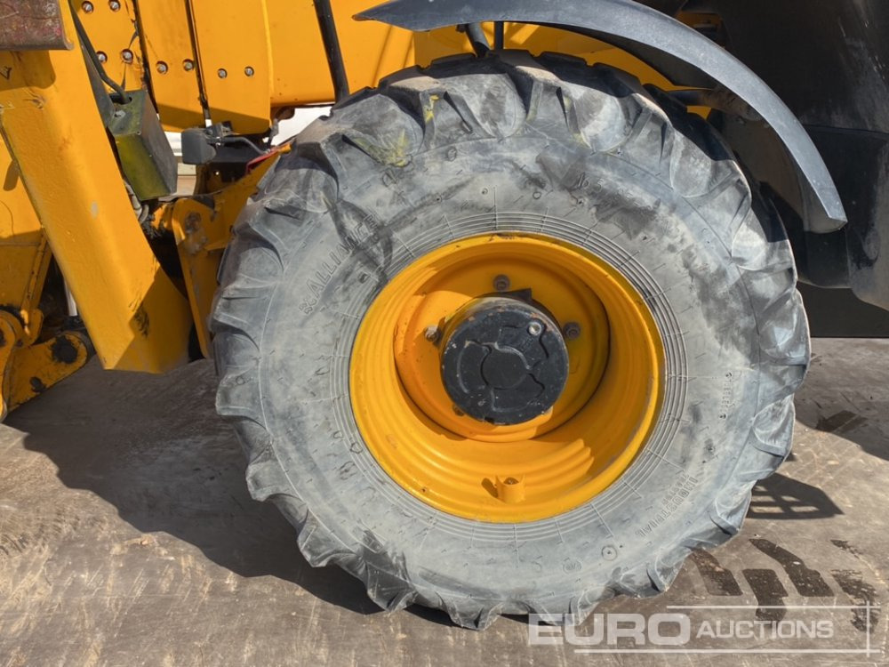 رافعة تلسكوبية 2016 JCB 540-170: صورة 10