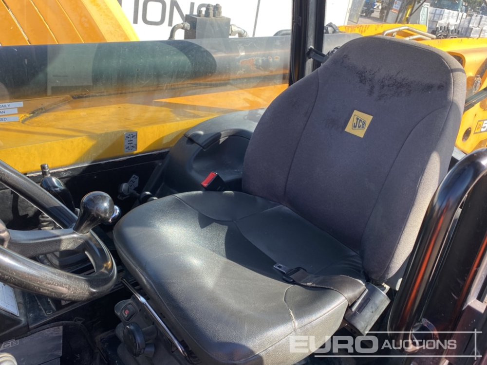 رافعة تلسكوبية 2016 JCB 540-170: صورة 29