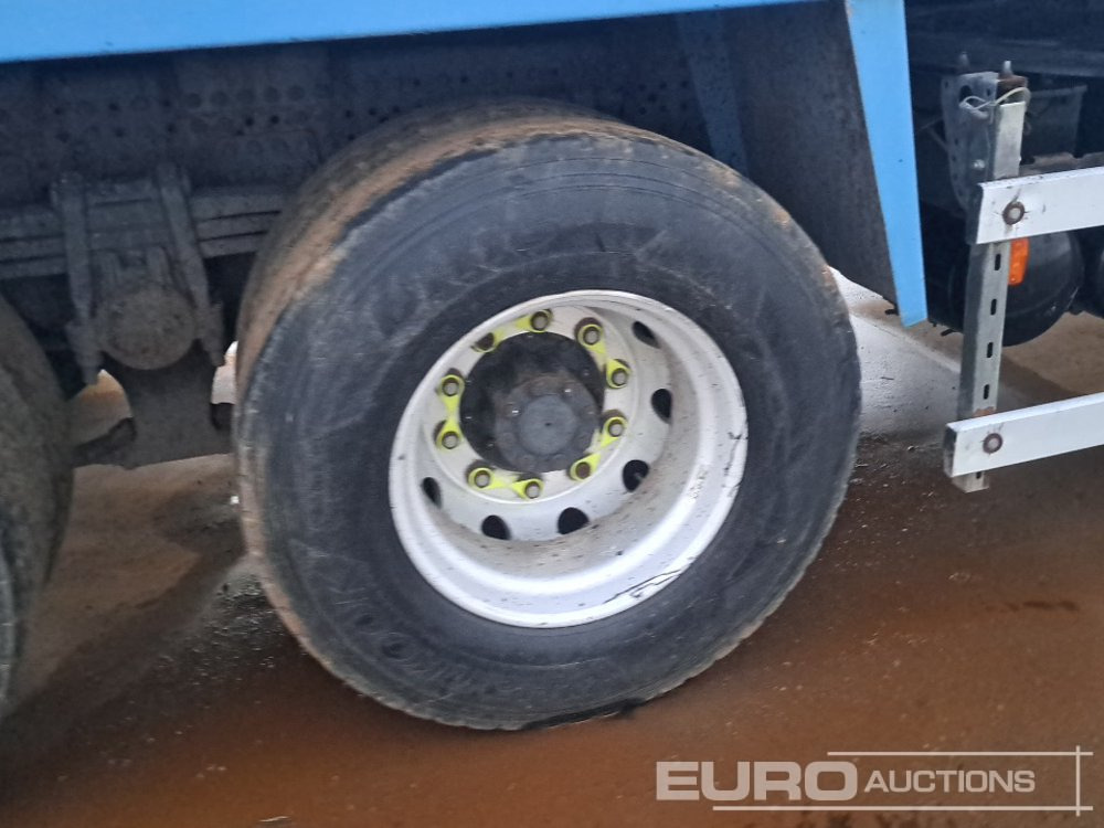 شاحنة قلاب 2016 Mercedes Arocs 3240: صورة 14 شاحنة قلاب 2016 Mercedes Arocs 3240: صورة 14