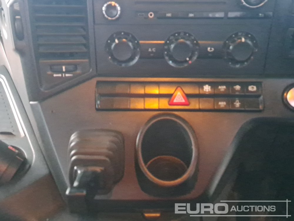 شاحنة قلاب 2016 Mercedes Arocs 3240: صورة 45 شاحنة قلاب 2016 Mercedes Arocs 3240: صورة 45