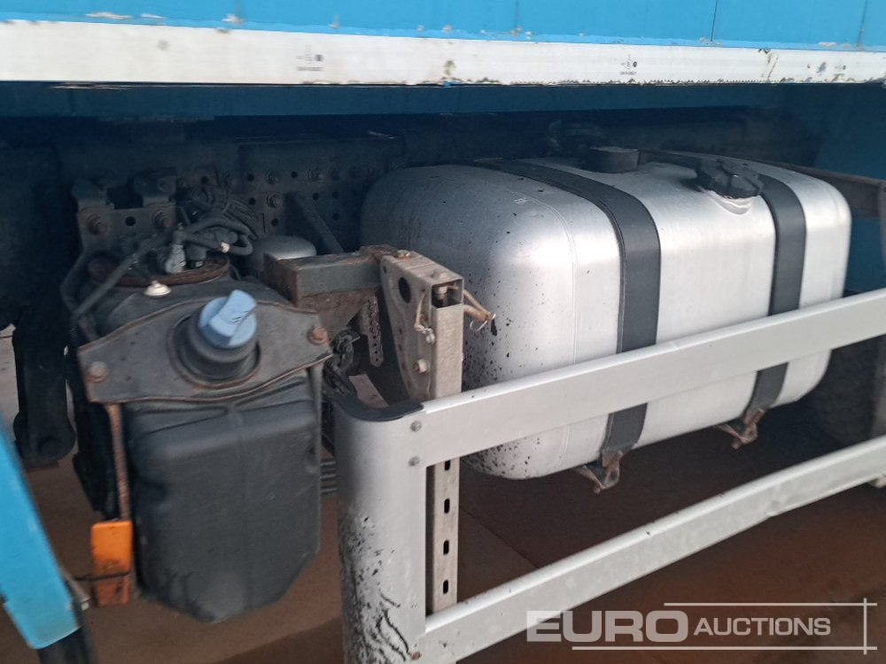 شاحنة قلاب 2016 Mercedes Arocs 3240: صورة 21 شاحنة قلاب 2016 Mercedes Arocs 3240: صورة 21