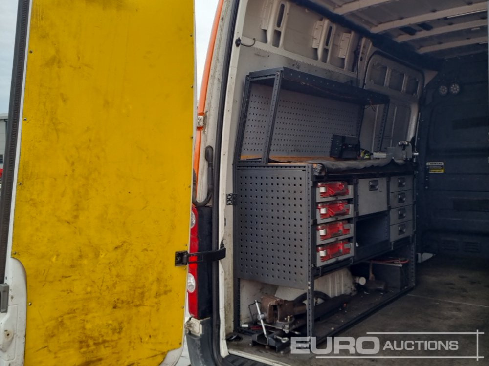 شاحنة التوصيل 2016 Volkswagen Crafter: صورة 21 شاحنة التوصيل 2016 Volkswagen Crafter: صورة 21
