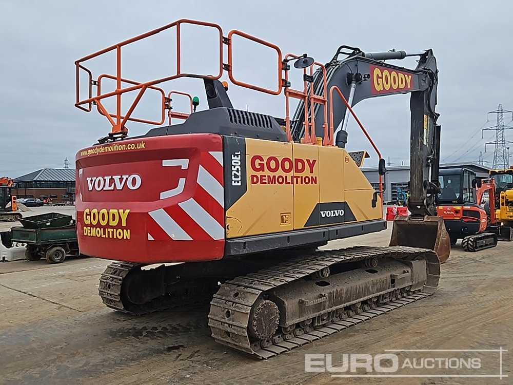 2016 Volvo EC250EL - حفار زحاف: صورة 5 2016 Volvo EC250EL - حفار زحاف: صورة 5