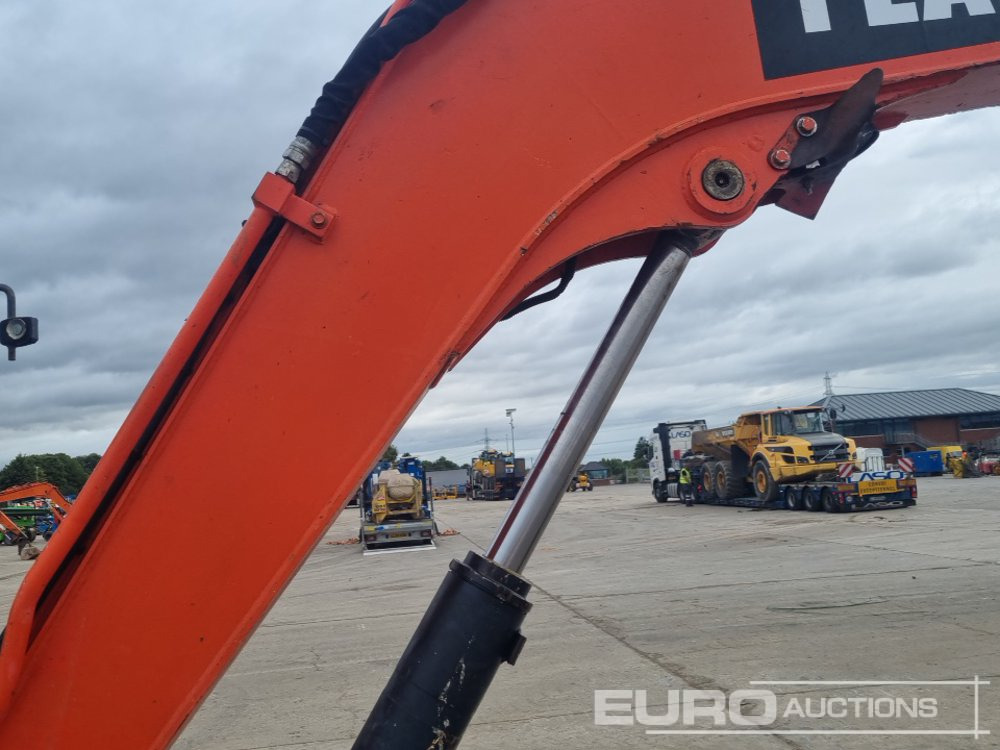 حفارة مُصَّغرة 2017 Kubota U55-4: صورة 26