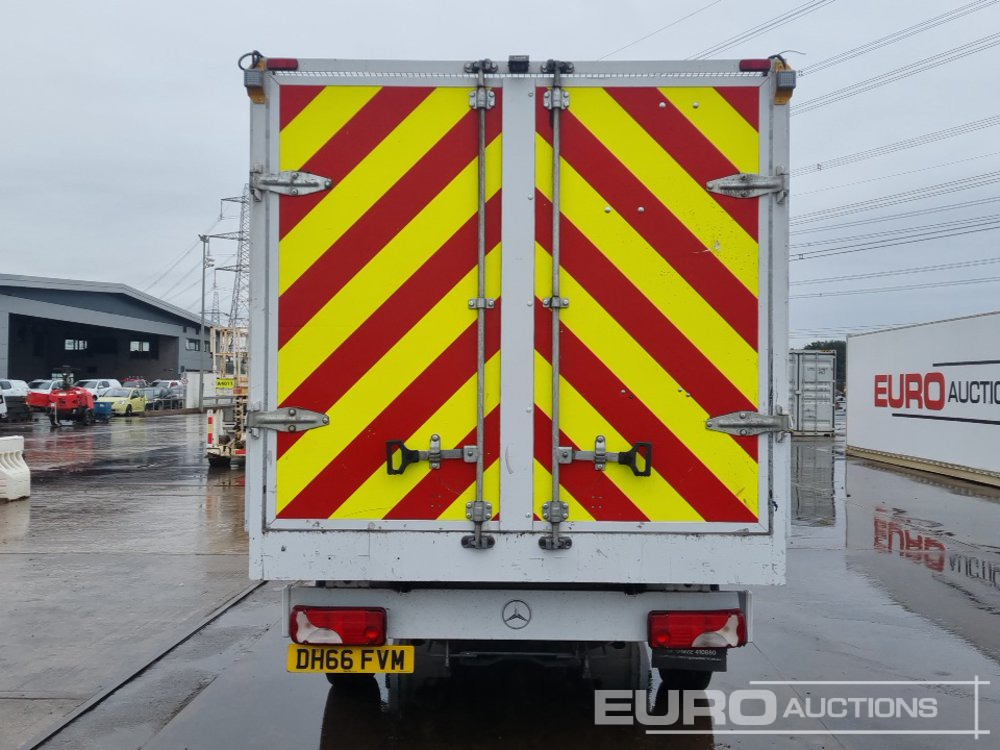 2017 Mercedes Sprinter - قلاب صغير: صورة 4 2017 Mercedes Sprinter - قلاب صغير: صورة 4