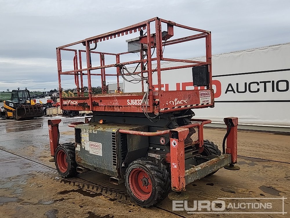 2017 SkyJack SJ6832RT - معدات الوصول: صورة 3 2017 SkyJack SJ6832RT - معدات الوصول: صورة 3