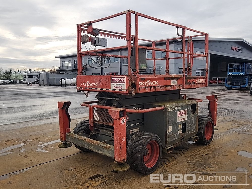 2017 SkyJack SJ6832RT - معدات الوصول: صورة 5 2017 SkyJack SJ6832RT - معدات الوصول: صورة 5
