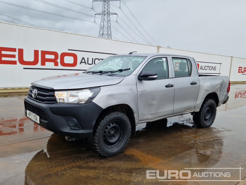 2017 Toyota Hilux - شاحنة البيك أب: صورة 1 2017 Toyota Hilux - شاحنة البيك أب: صورة 1