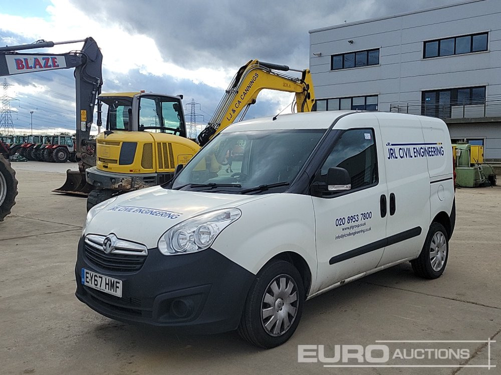 2017 Vauxhall Combo - الشاحنات الصغيرة كابينة مزدوجة: صورة 1 2017 Vauxhall Combo - الشاحنات الصغيرة كابينة مزدوجة: صورة 1
