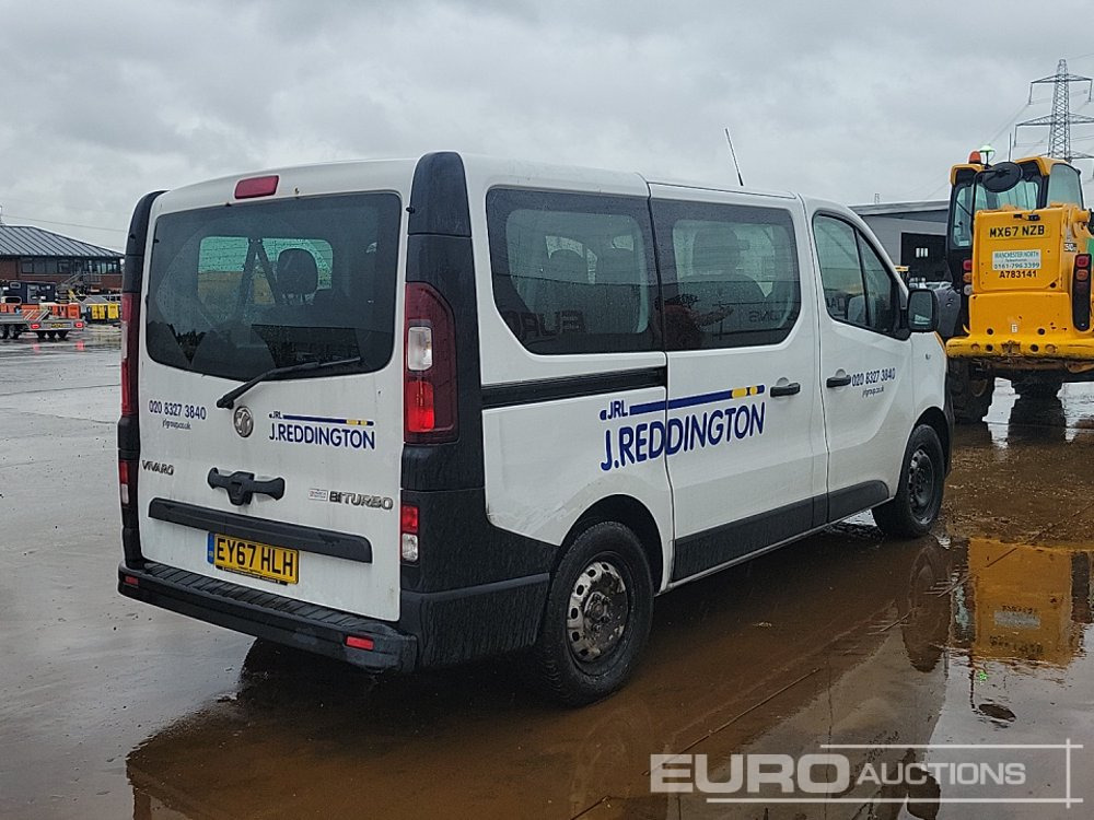 2017 Vauxhall Vivaro - ميكروباص: صورة 5 2017 Vauxhall Vivaro - ميكروباص: صورة 5