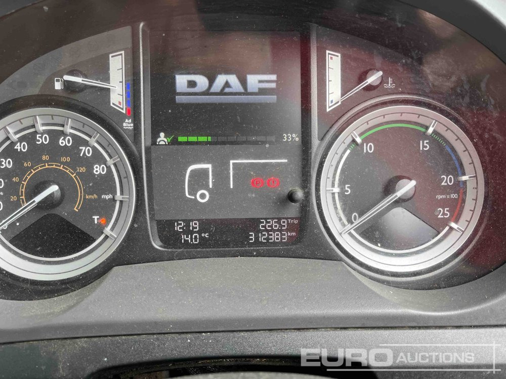 شاحنة قلاب 2018 DAF CF 85: صورة 6