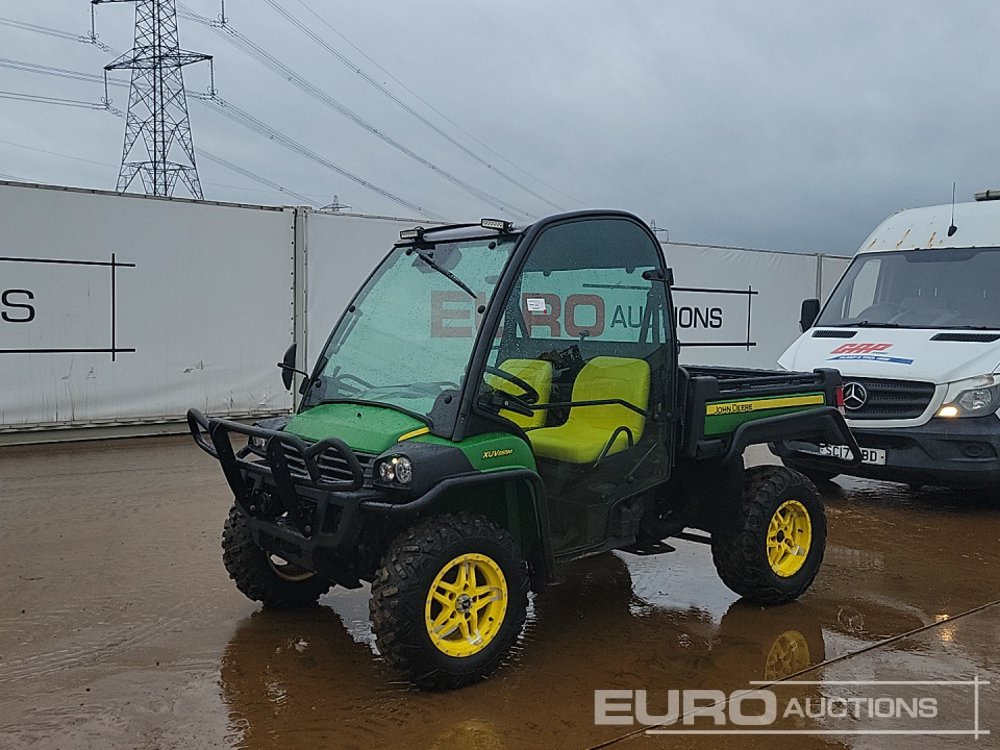 2018 John Deere Gator 855 - مركبة لجميع التضاريس: صورة 1 2018 John Deere Gator 855 - مركبة لجميع التضاريس: صورة 1