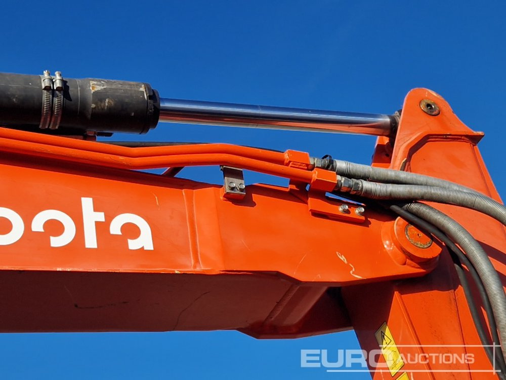 حفارة مُصَّغرة 2018 Kubota KX080-4A: صورة 33