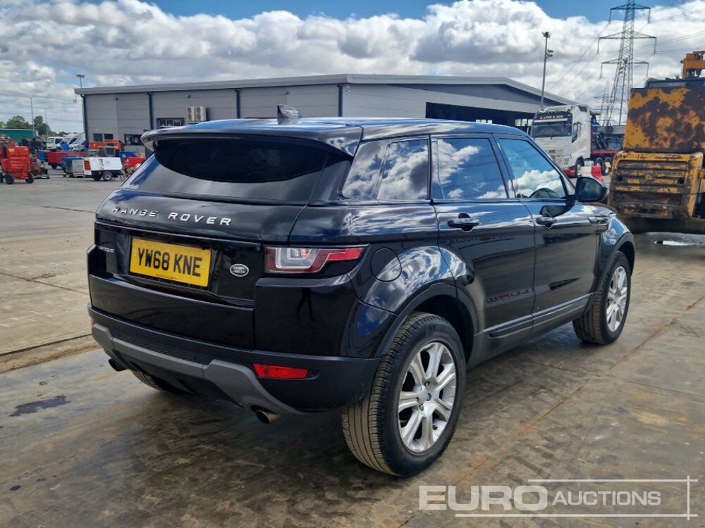 2018 Land Rover Range Rover Evoque - سيارة دفع رباعي: صورة 5 2018 Land Rover Range Rover Evoque - سيارة دفع رباعي: صورة 5