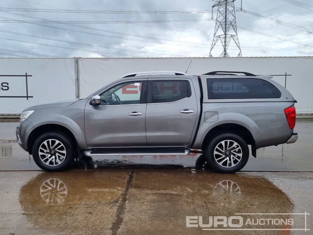 2018 Nissan Navara Tekna - شاحنة البيك أب: صورة 2 2018 Nissan Navara Tekna - شاحنة البيك أب: صورة 2