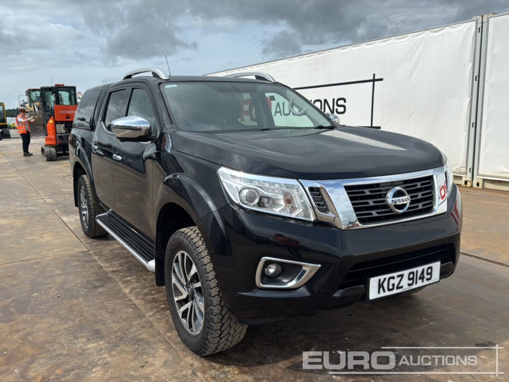 شاحنة البيك أب 2018 Nissan Navara Tekna: صورة 7