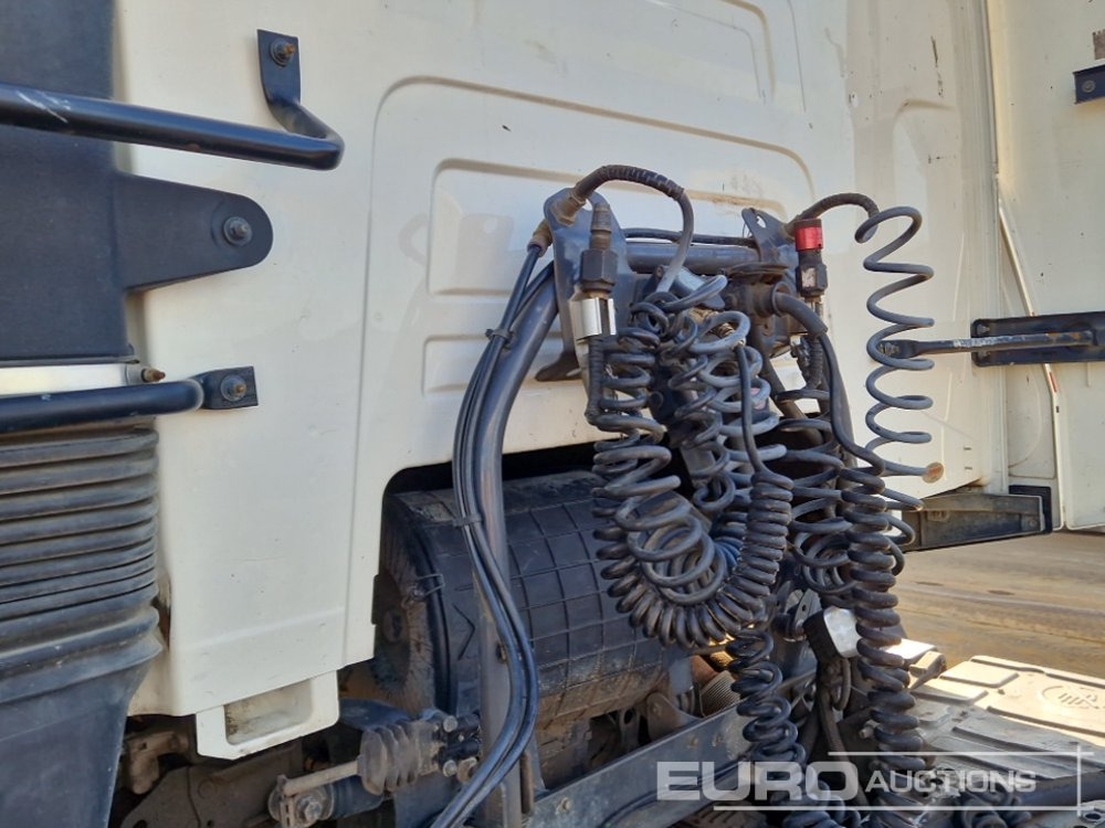وحدة جر 2018 Renault T460: صورة 16