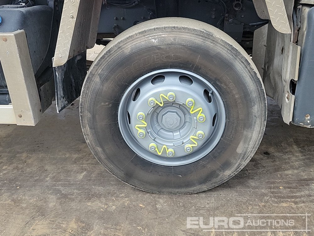 شاحنة قلاب 2018 Scania P410: صورة 16