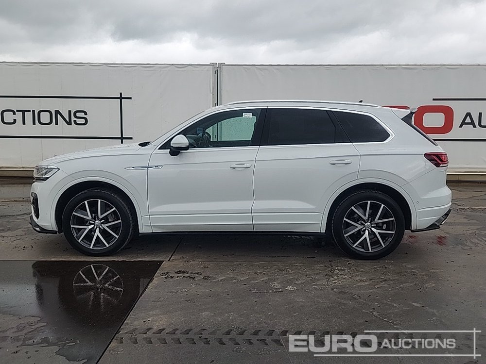 2018 Volkswagen Touareg - سيارة دفع رباعي: صورة 2 2018 Volkswagen Touareg - سيارة دفع رباعي: صورة 2