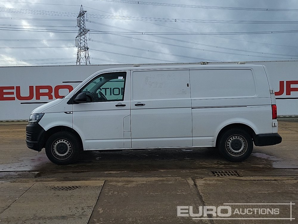 2018 Volkswagen Transporter - شاحنة التوصيل: صورة 2 2018 Volkswagen Transporter - شاحنة التوصيل: صورة 2