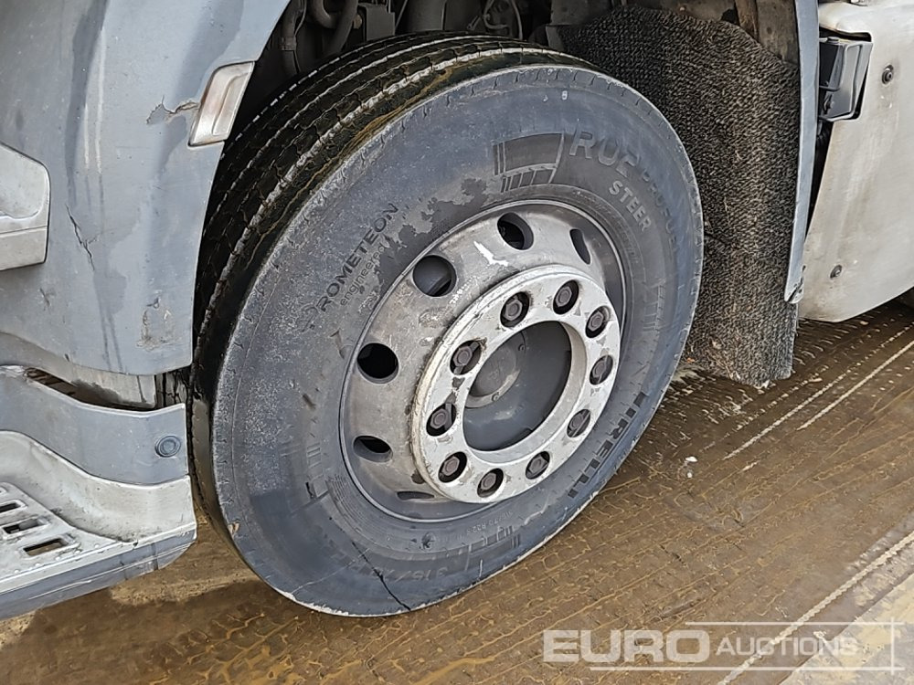 شاحنة صهريج 2019 DAF CF410: صورة 9