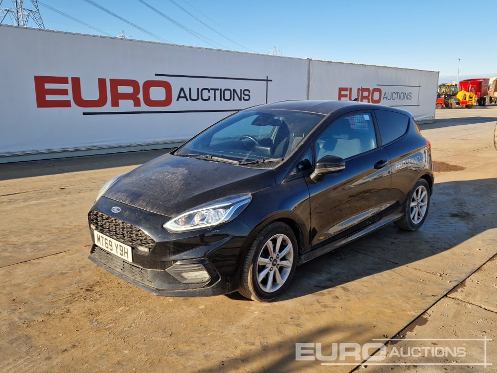 2019 Ford Fiesta - سيارة: صورة 1 2019 Ford Fiesta - سيارة: صورة 1