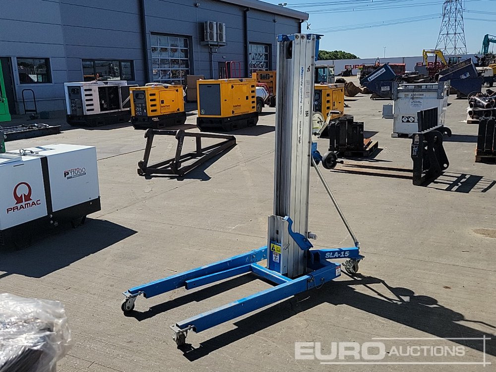 2019 Genie SLA-15 - معدات الوصول: صورة 1 2019 Genie SLA-15 - معدات الوصول: صورة 1